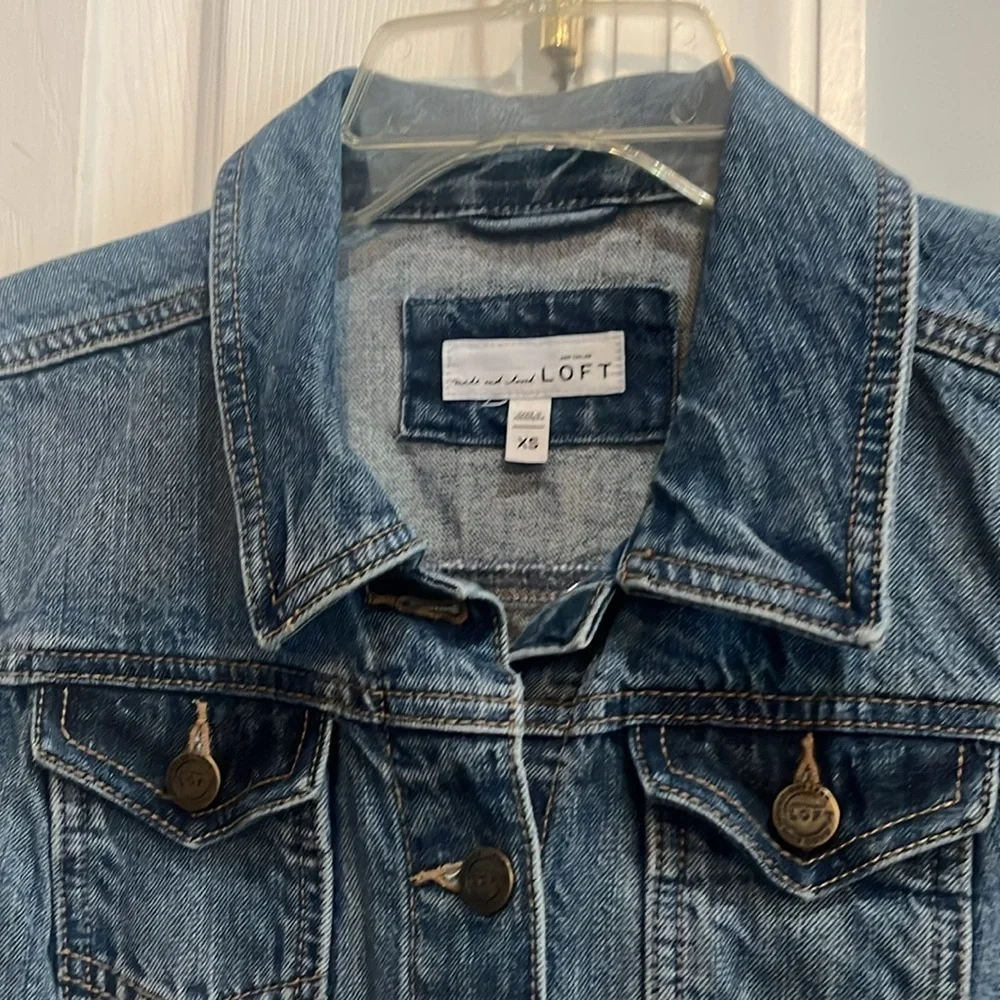LOFT Denim Trucker Jacket in Classic Indigo Wash Size XS - Picture 8 of 10
